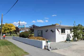 Freehold Going Concern Motel For Sale
