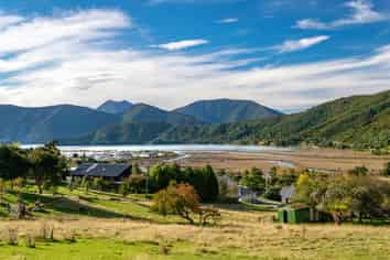 9 Main Road, Havelock