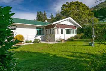 9 Main Road, Havelock