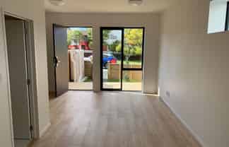 4B Trengove Place, West Harbour