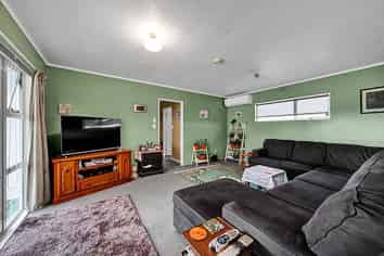 57 Murray Avenue, Hawera