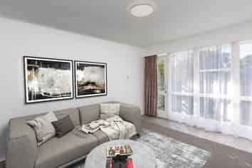 27A Exchange Street, Ebdentown