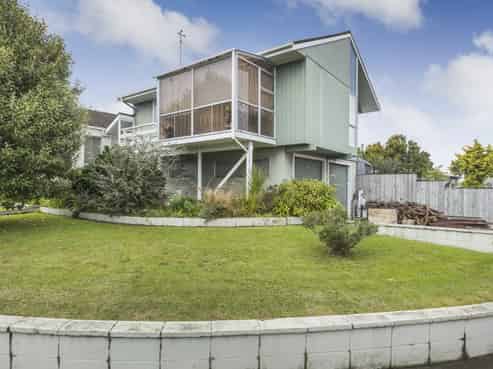 2 Paradise Place, Milson