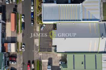 Functional Warehouse in New Lynn