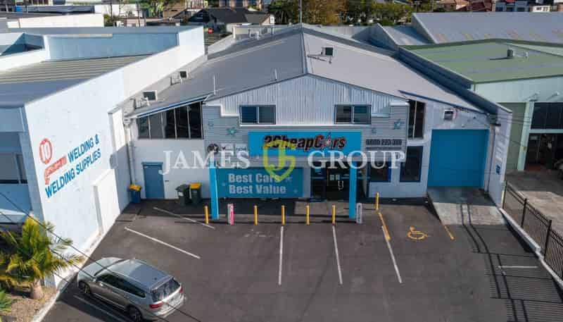 12 Bentinck Street, New Lynn