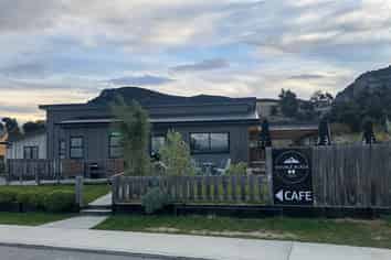 Double Down in Albert Town