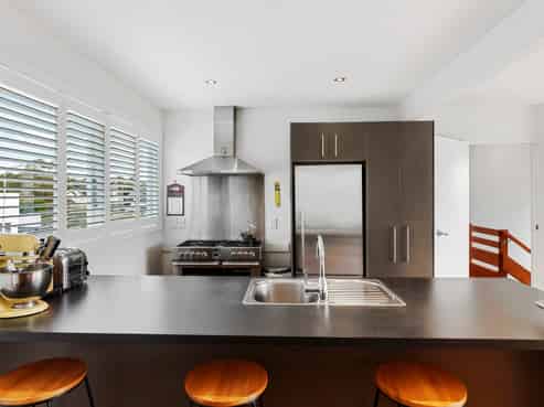 1A Whytehead Crescent, Kohimarama