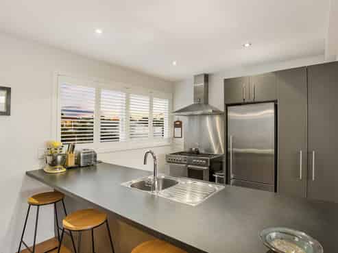 1A Whytehead Crescent, Kohimarama