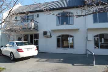 Addington - Office Unit