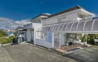 1/47 Clarence Street, Devonport