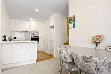 103/21a Swanson Road, Henderson