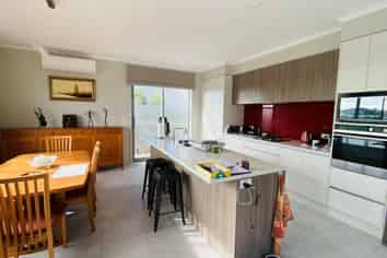 14 Kiwa Crescent, Gulf Harbour