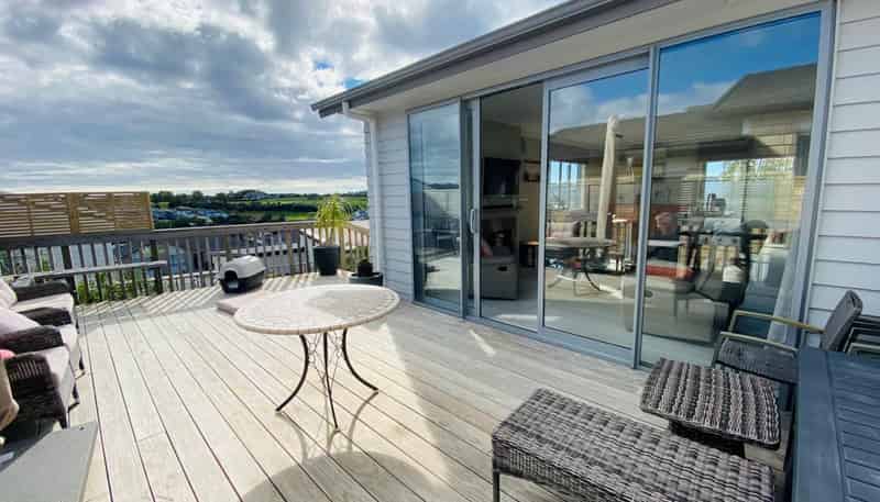 14 Kiwa Crescent, Gulf Harbour