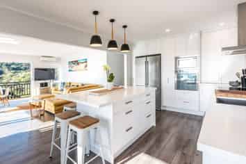 7/8 and 9/ Victoria Road North, Onetangi