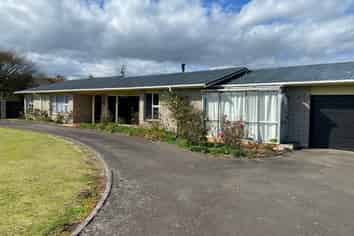 24 High Street, Eltham