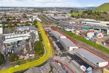 93m2 Retail Unit FOR SALE