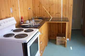 9b Peel St, Westport