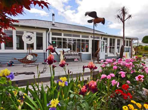 1307 State Highway 2, Waipawa