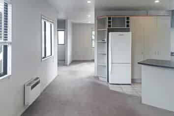 17D Mount Smart Rd, Royal Oak