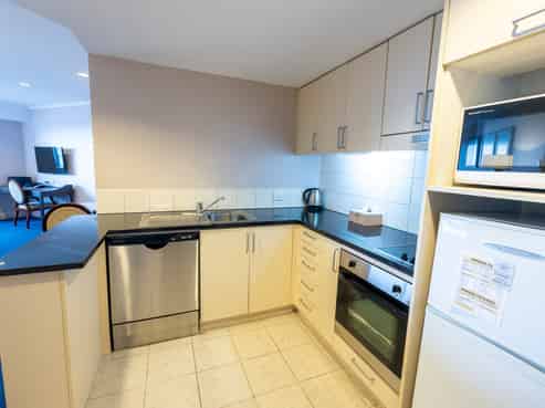 504/9-17 Byron Avenue, Takapuna