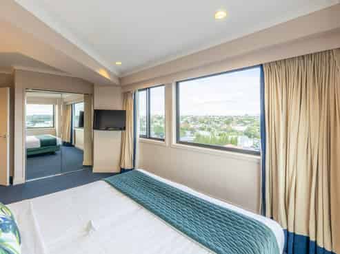 504/9-17 Byron Avenue, Takapuna