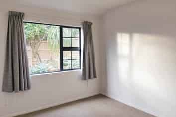 10A Courtland Avenue, Glen Innes