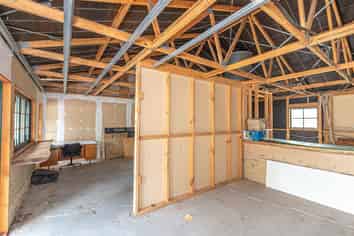 Shop 3 - Upokongaro Village Stores             