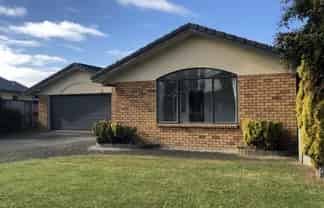 61 Cairns Crescent, Rototuna