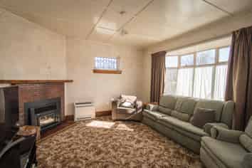 14 Harborough Street, Watlington