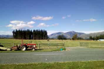 480 Ellis Road, Five Roads, Lumsden