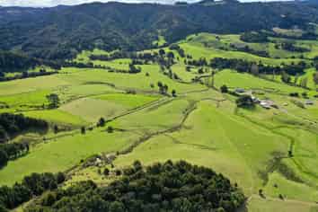 552 Helmsdale Road, Waipu