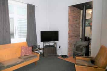 15 Thompson Street, Greymouth