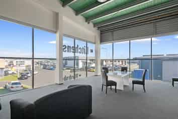 Show stopping warehouse at the Mount