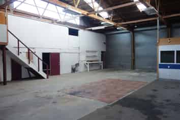 Industrial & Office Spaces