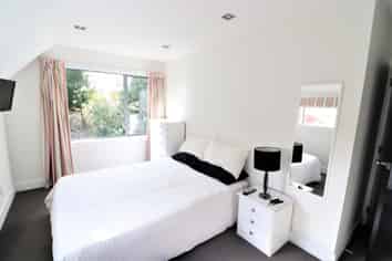 CBD Investment - Fixed Term Lease