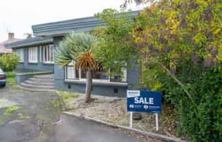 290 Cambridge Road, Hillcrest