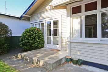 90 Kennedy Road, Napier South