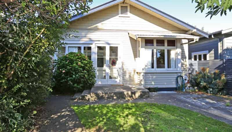 90 Kennedy Road, Napier South