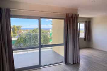 4/12 Nelson Street, Howick