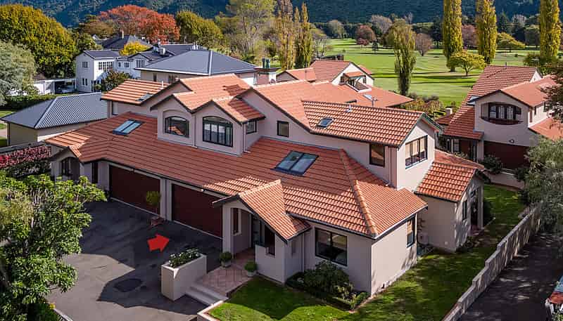 4/341 Fergusson Drive, Heretaunga