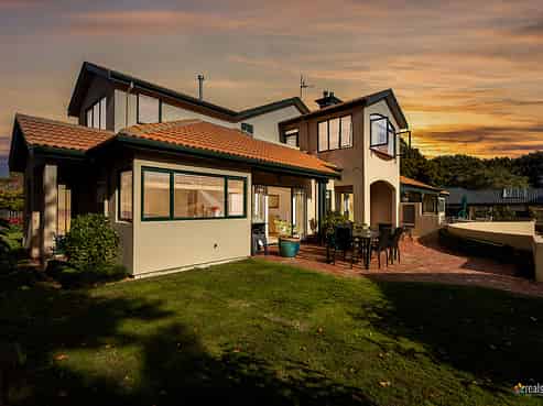 4/341 Fergusson Drive, Heretaunga