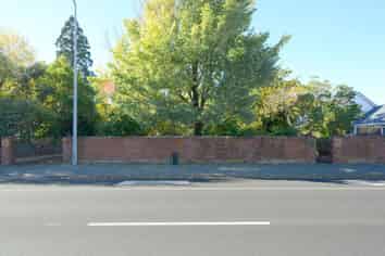 42 Colombo Street, Cashmere