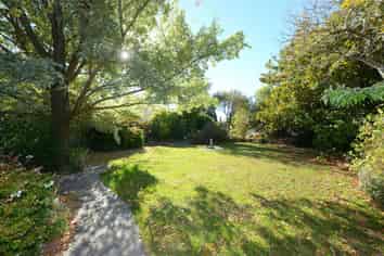 42 Colombo Street, Cashmere