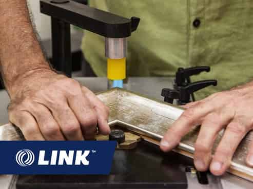 Creative and Stimulating Business in Visual Arts!