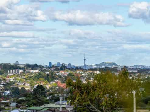 929 East Coast Road, Torbay