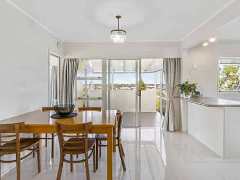 1 Shona Place, Henderson