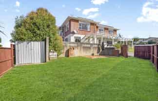 1 Shona Place, Henderson