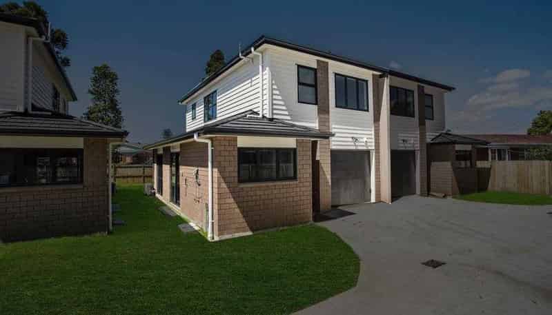 8C Mahon Place, Papatoetoe