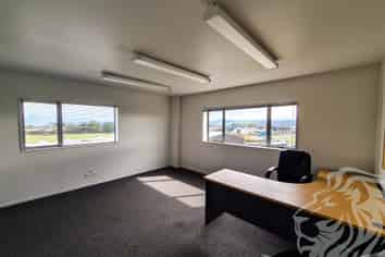 Modern Shed with Generous Yard