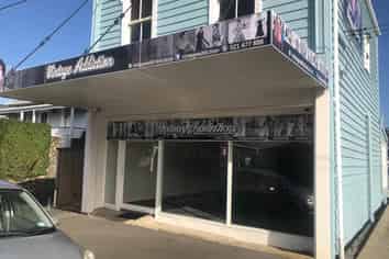 PROVEN RETAIL ON THE MALL